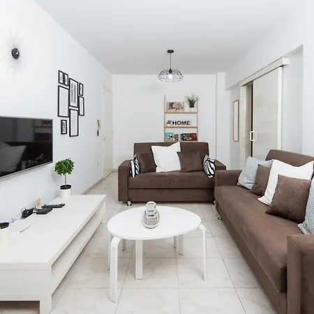 Aurora Flat 102 Lägenhet *