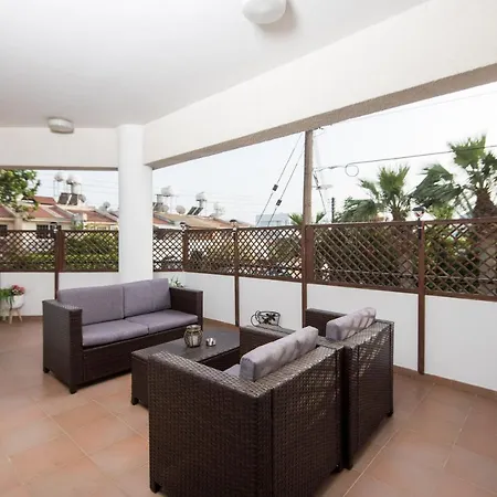 Lägenhet Aurora Flat 102 Larnaca